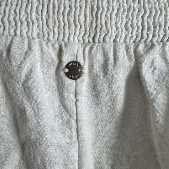 Roxy White Linen Blend Wide Leg Pants M | Beachy Elastic Waist Resort Style - Picture 8 of 9